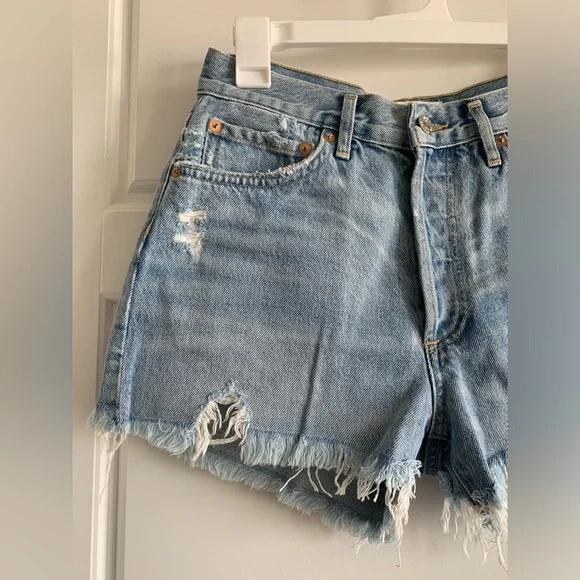 Agolde Parker Vintage Cut Off Short in Swapmeet 27 - Picture 2 of 9